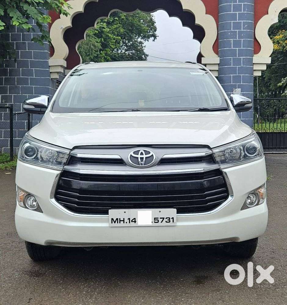 Toyota Innova Crysta 2.4 ZX MT, 2017, Diesel