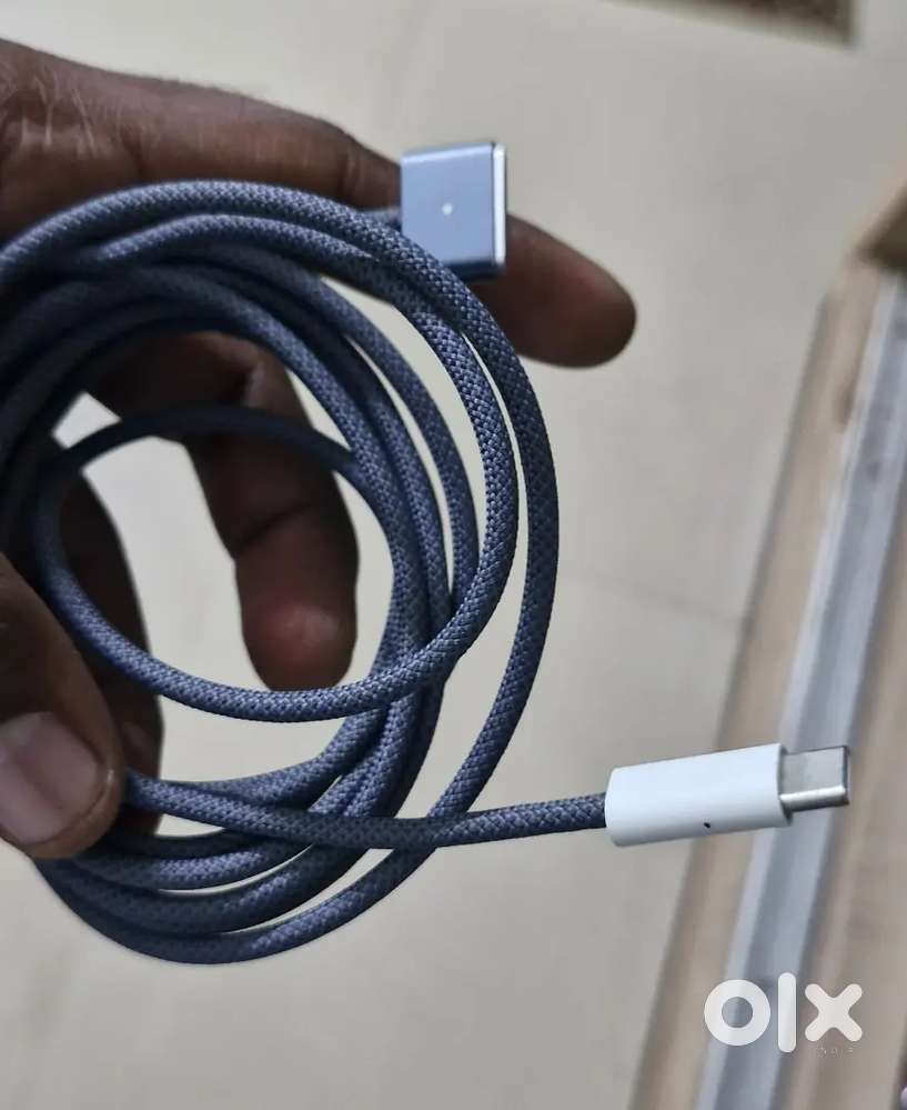 Mackbook Apple Charger cable wire