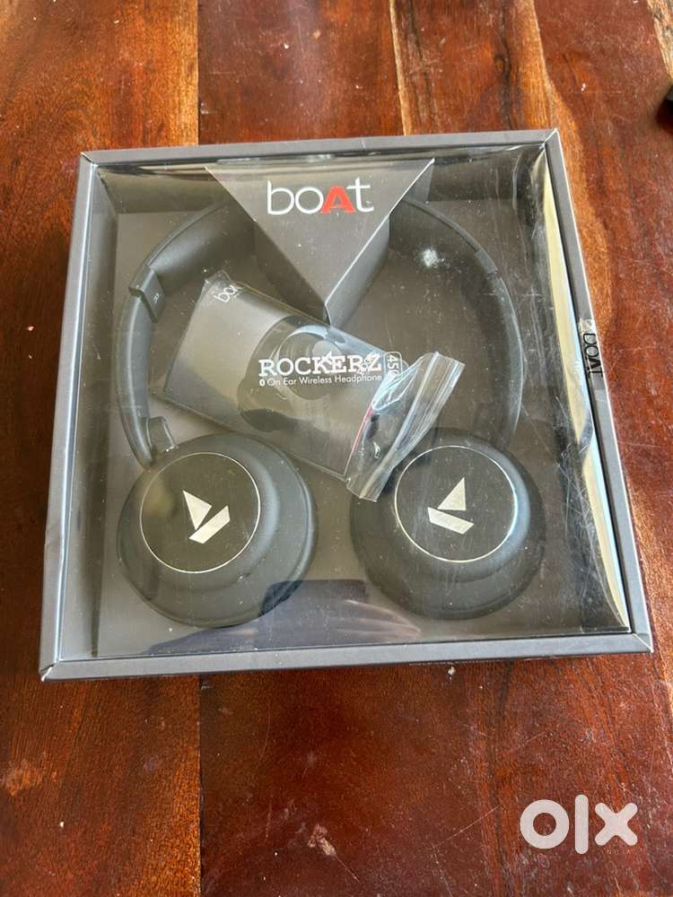 Boat Rockerz 450 unused headphones