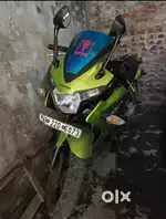 Honda CBR 150R Palm green