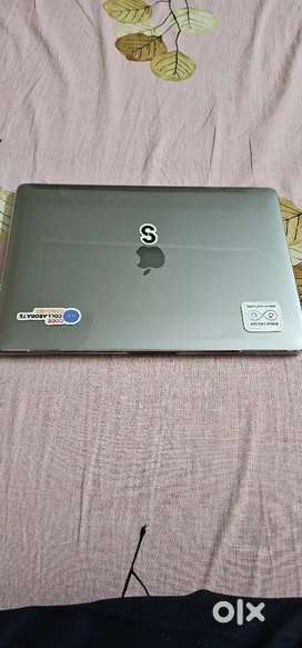 MacBook Pro 13” M1 | 16GB RAM | 512GB SSD | Touch Bar |