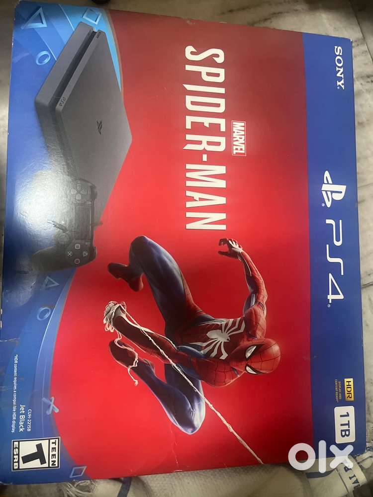 Playstation 4 slim 1TB