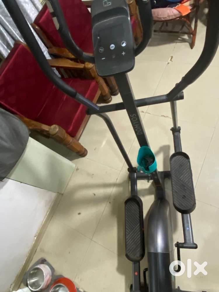 Domyos Elliptical Cross Trainer – Home Cardio Exercise Machine