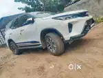 Toyota Fortuner Legender 2024