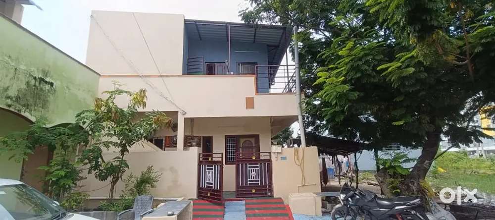 TO LET First floor 1BHK Tins house celing
