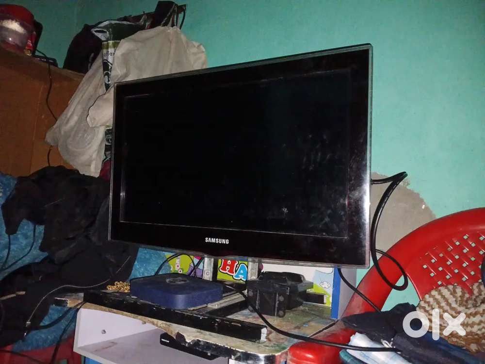 Samsung lcd tv screen on off problem