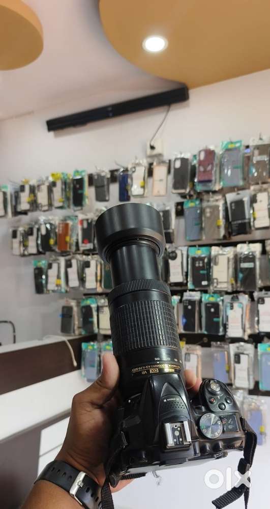 NAME  OF COMPANY NIKON ,model of 3500D,and lense quality 70-300