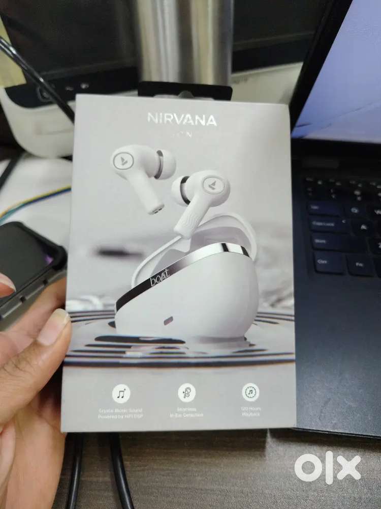 Boat nirvana earbud