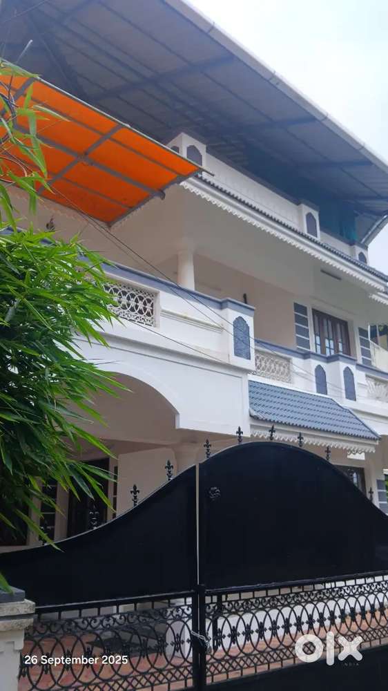 4 bhk Single House For Rent Palarivattom.