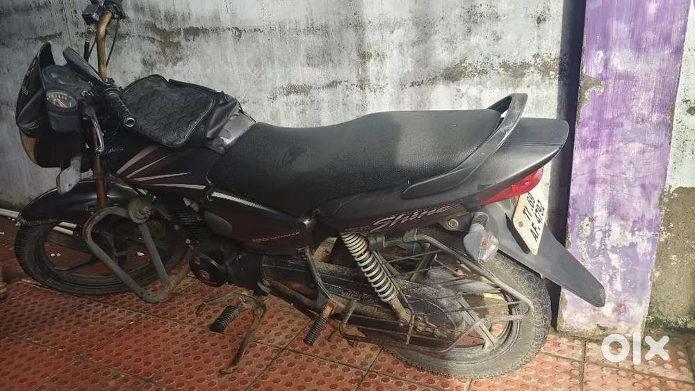 Honda shine in good condition