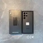 Selling my 6 month old Samsung s23ultra black colour need urgent money