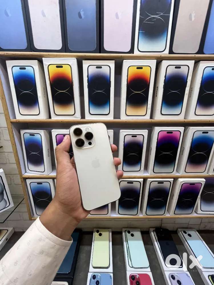 iPhone refurbished available