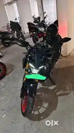 Bilkul new bike hai 1 hand use bike hai