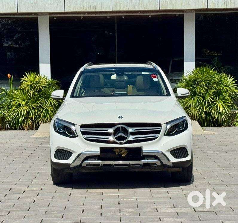 Mercedes-Benz GLC Class Progressive C 220d, 2018, Diesel