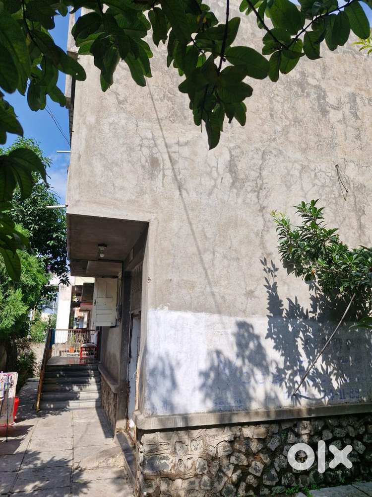30*75  with garden