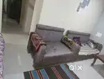 3+2 sofa in good fabric