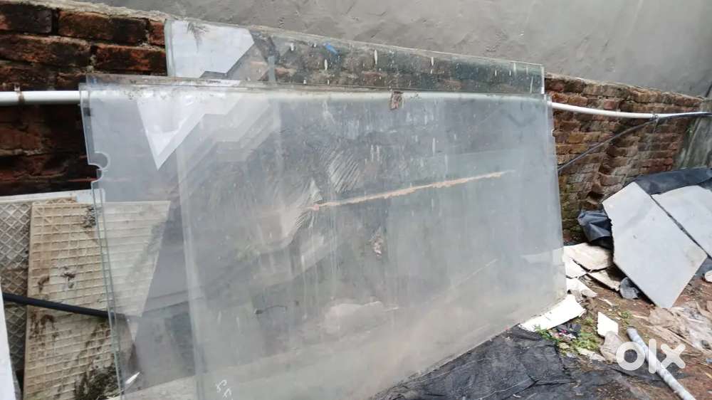 12 mm glass rack and front glass for sale in polayathodu,kollam