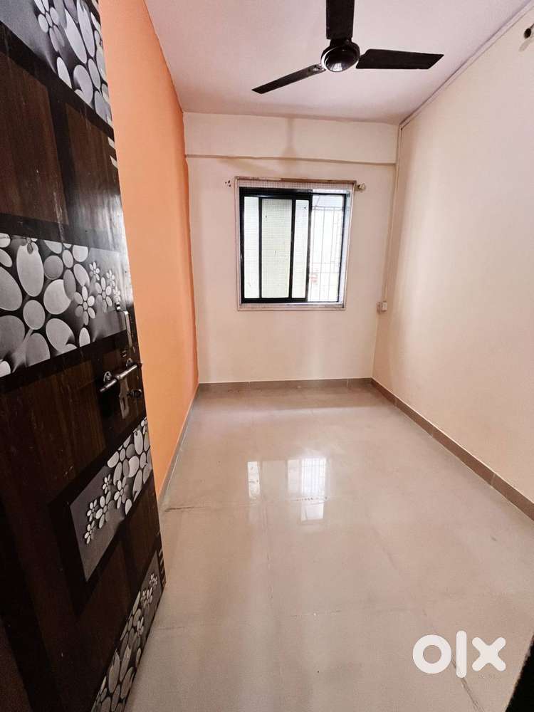 Female flatmate for 1BHK