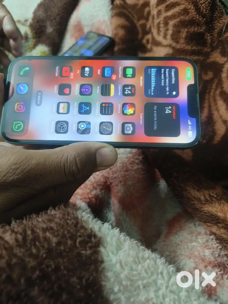 I phone  13 128gb green colour battery 85