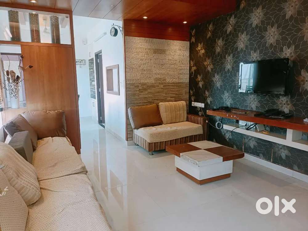 Kuravankonam, Elegantly furnished 3BHK Modern flat for rent, 28000/-