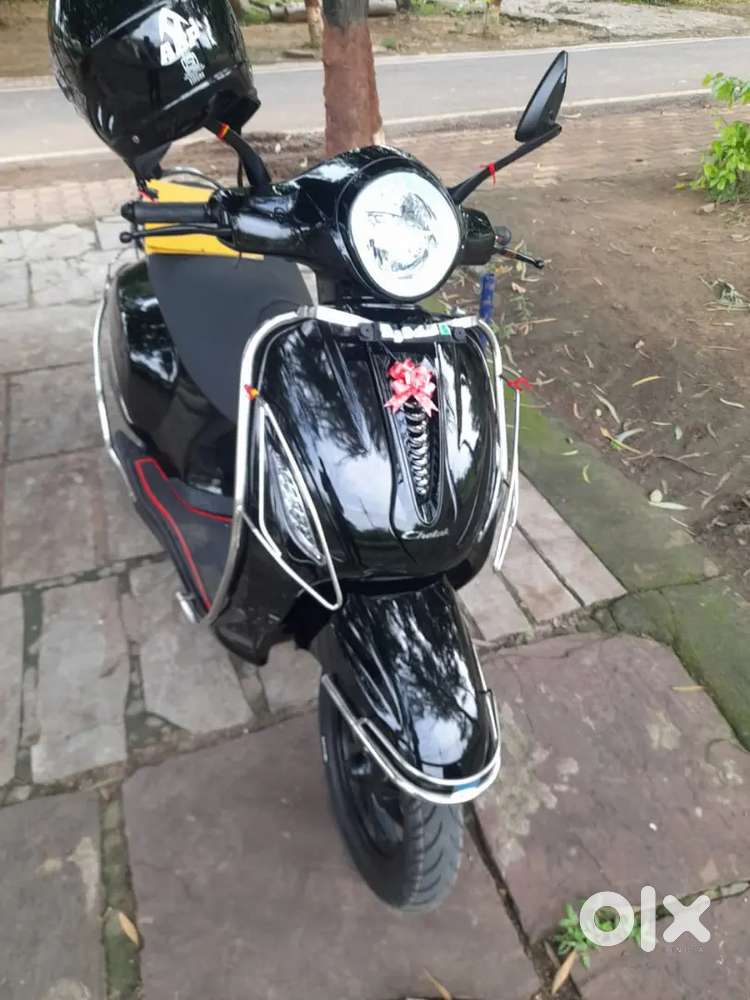 That's a fantastic electric scooty that  you ever drive well in all .