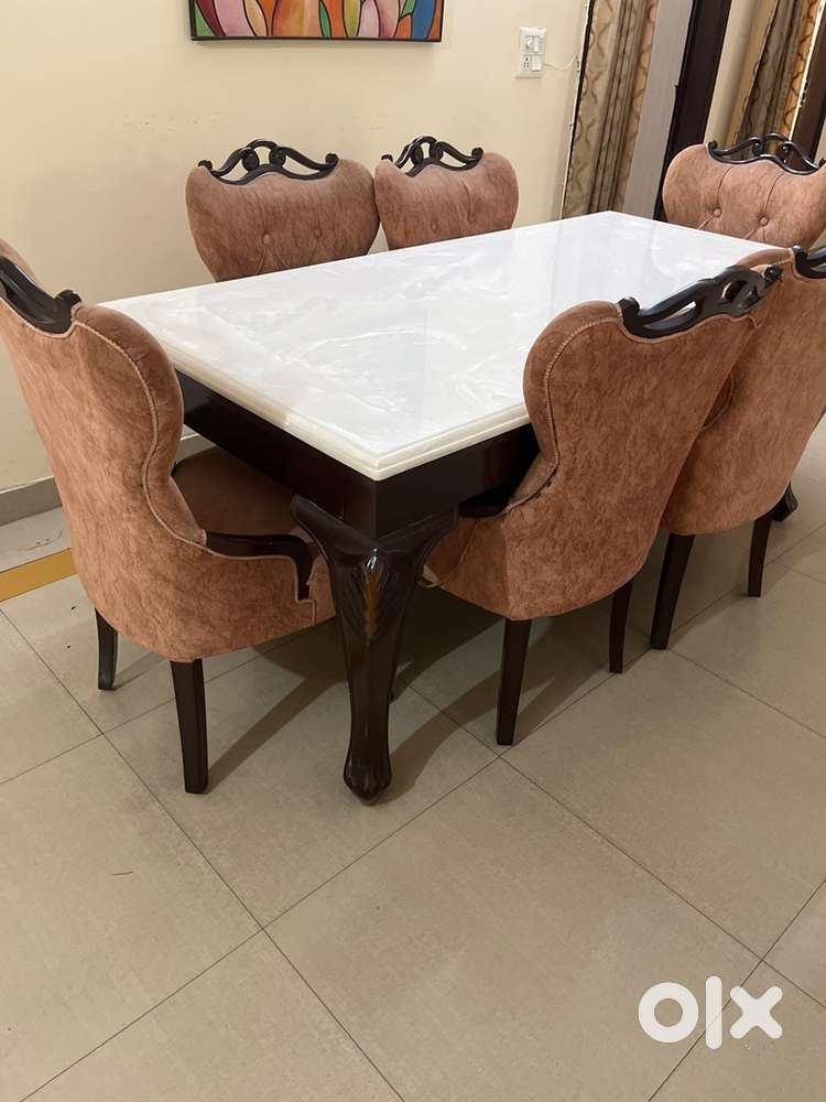 Luxury 6-Seater Marble Dining Table Set – Excellent Condition