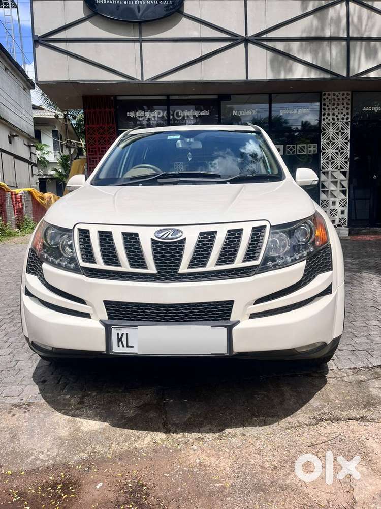 Mahindra XUV500 W8 DIESEL