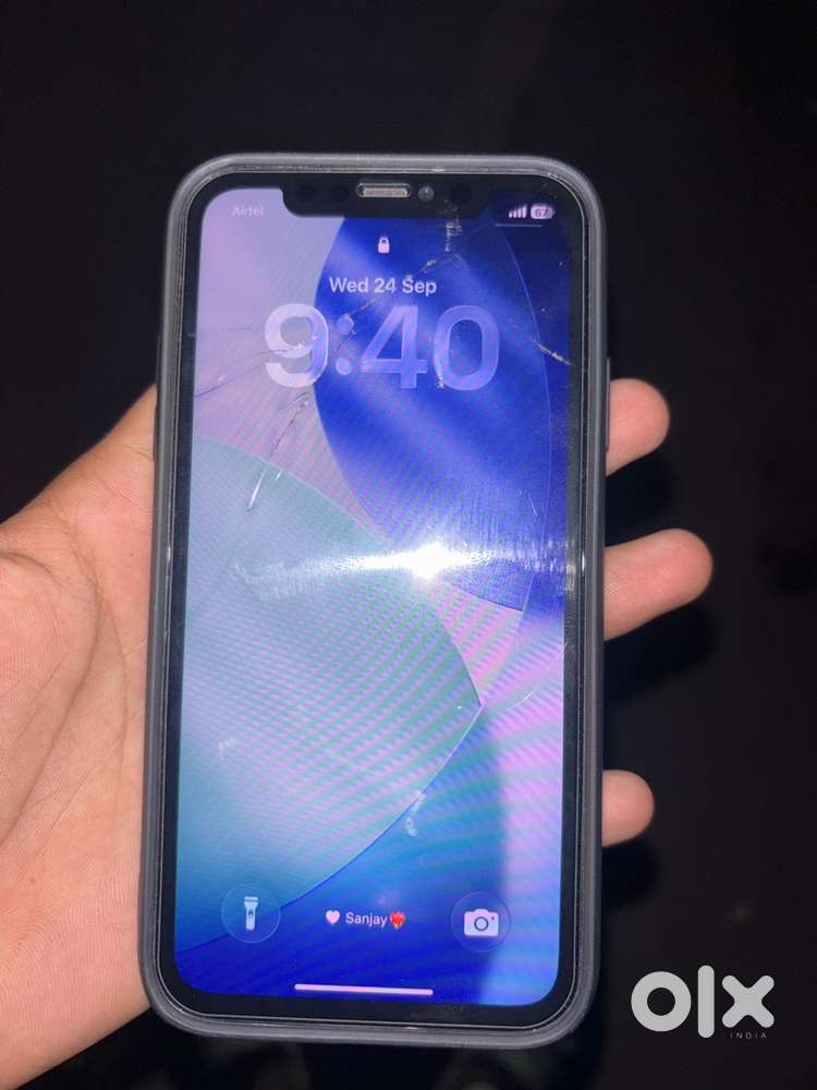 iphone  11 64