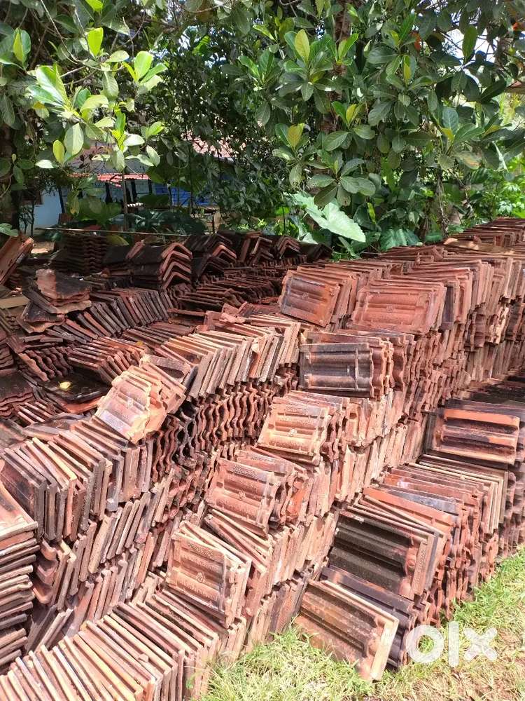 Roofing briks