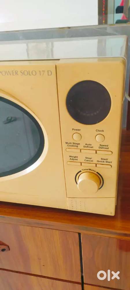 Microwave oven