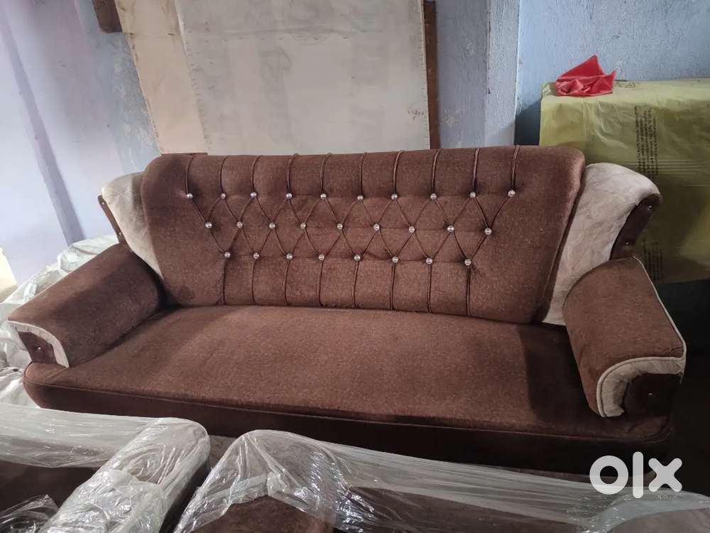 Sofa set for sale (new hai)