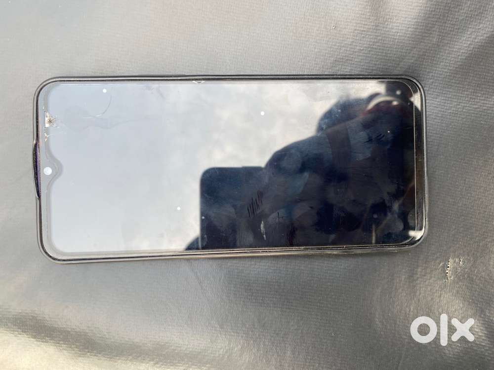 Vivo y31 model