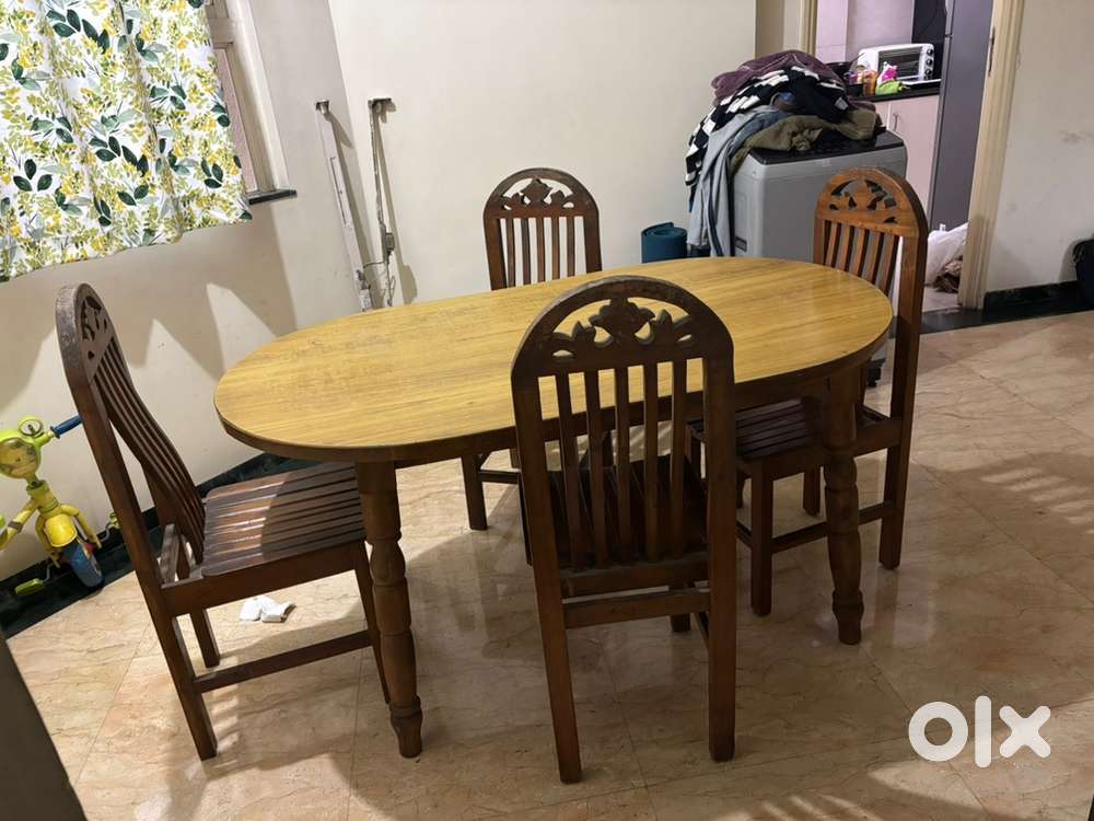 Dining Table 4 seater Wooden