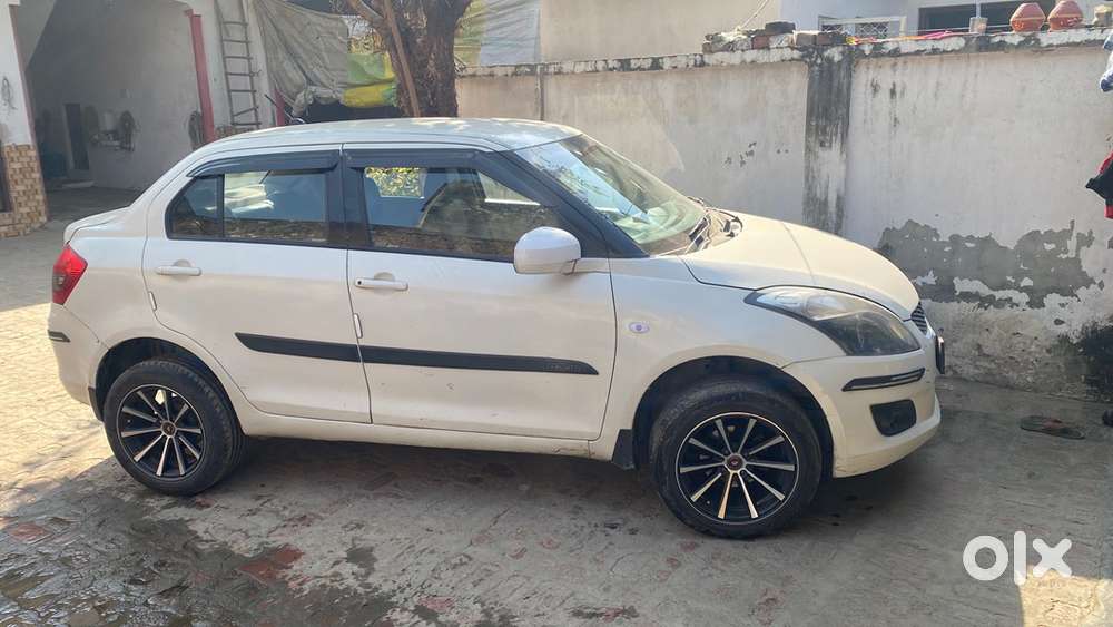 Maruti Suzuki Swift Dzire 2018 CNG & Hybrids Well Maintained