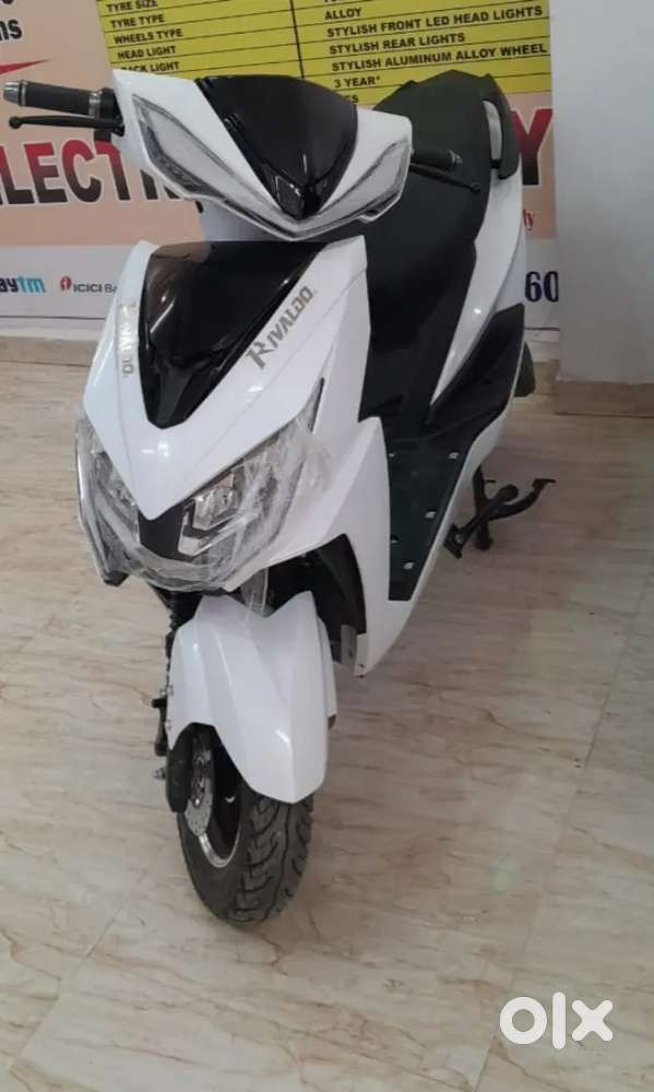 Electric scooty