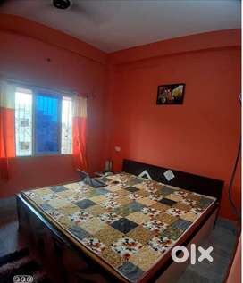 2bhk flat for sale on 3rd floor with lift in a gated society.