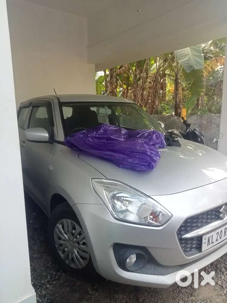 Lady used 
Maruti Suzuki Swift 2022