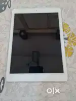 APPLE iPad Air (Refurbished)