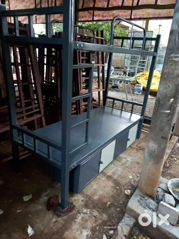 Double bunker beds available