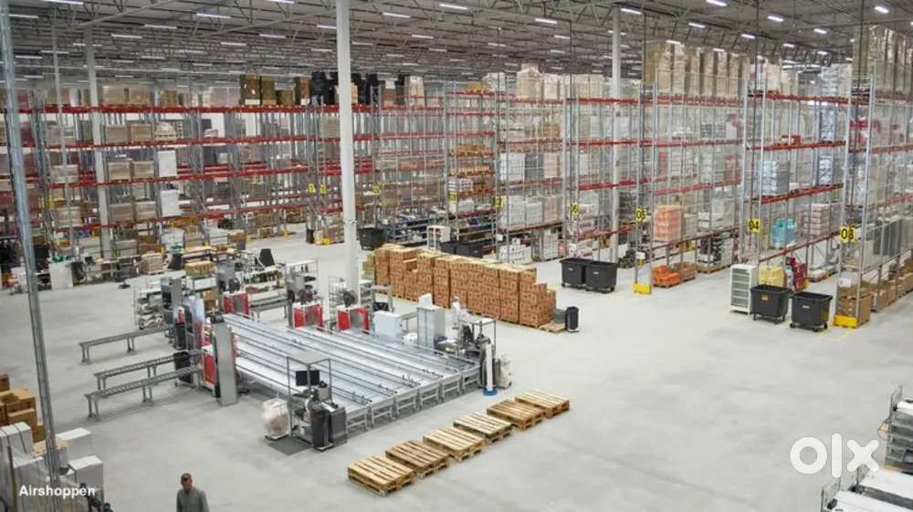 Candidates hiring for warehouse job