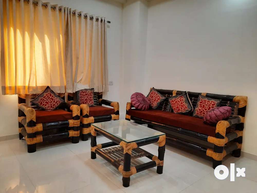 2 bhk fully furnished flat available on rent in vasna bhayli road.