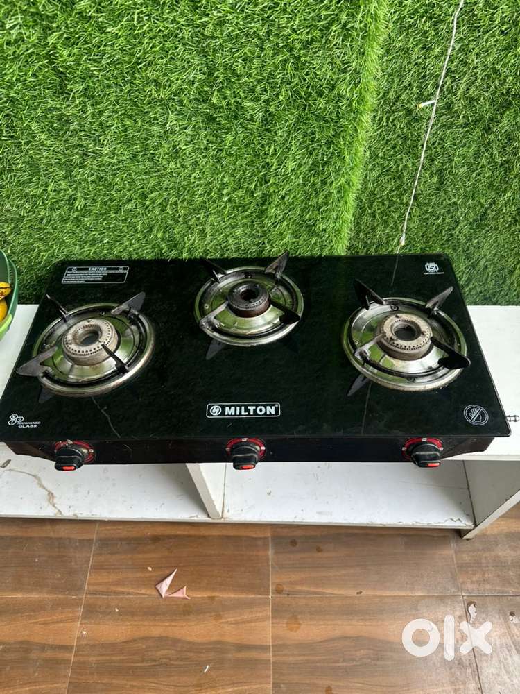 Milton Premium Black Glass Manual Gas Stove(3 Burners)