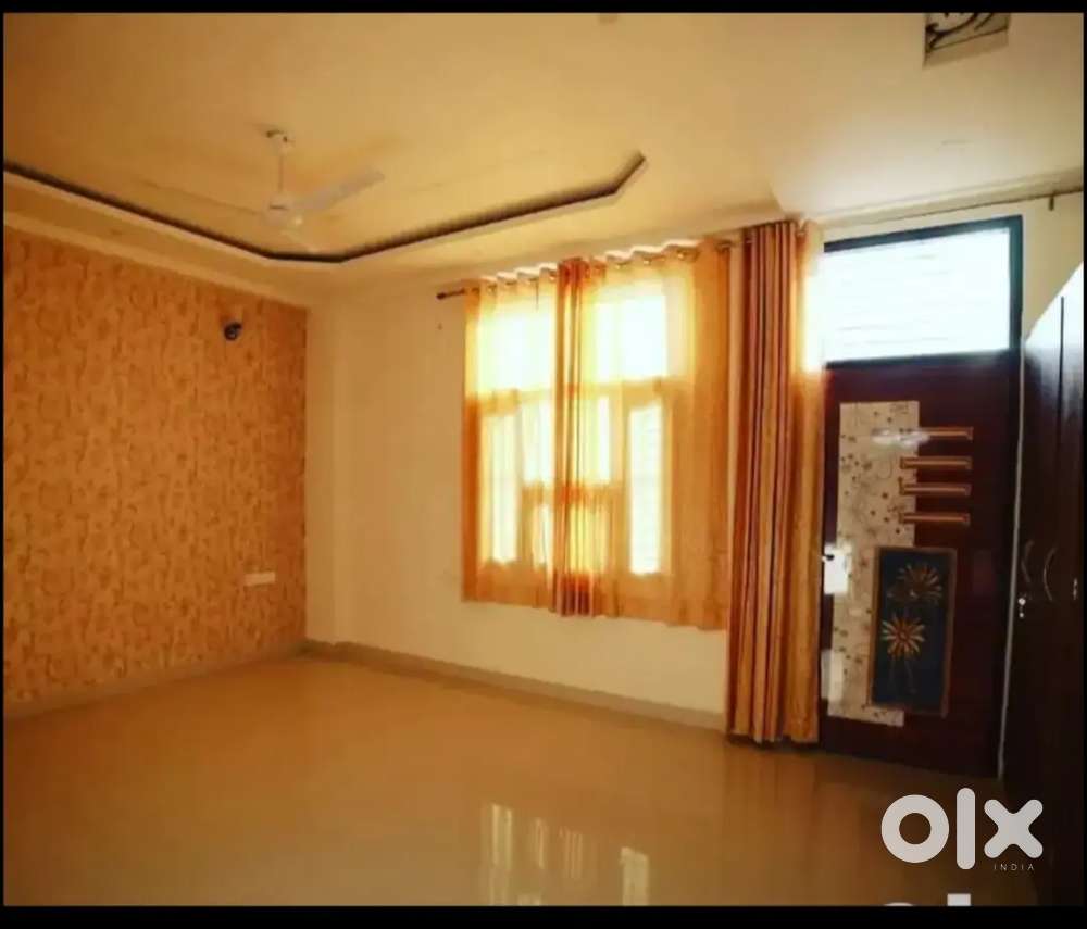Three BHK Flat To Let in posche society