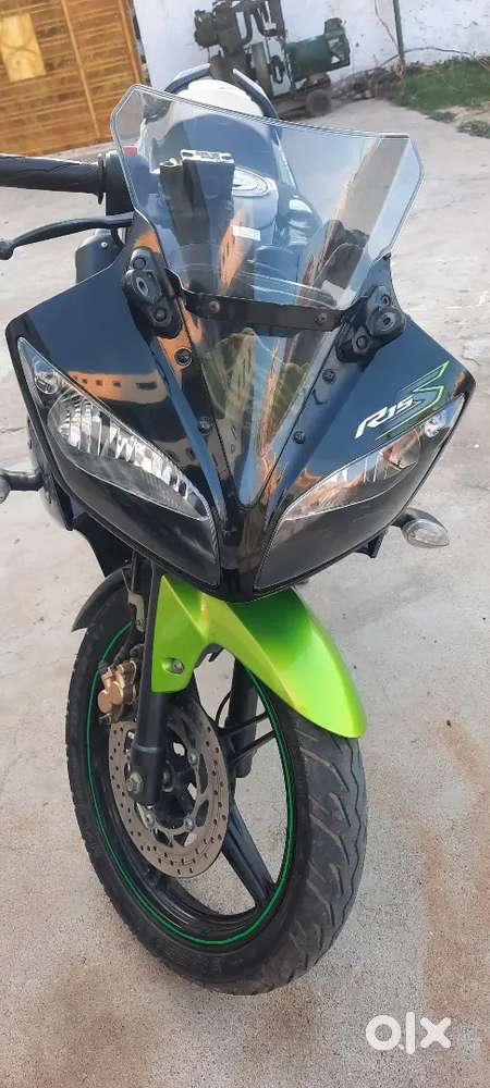 Yamaha R15S