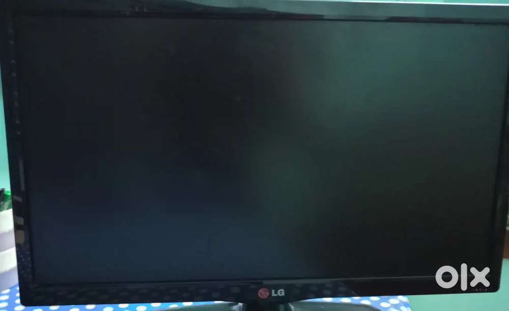 LG LED Tv (15) inch