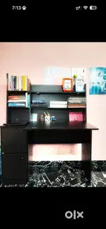 Study table with storage / Workstation