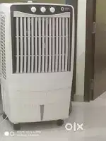 Cooler in best condition for sale 70 ltrs