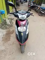 Tvs scooty streak 2012