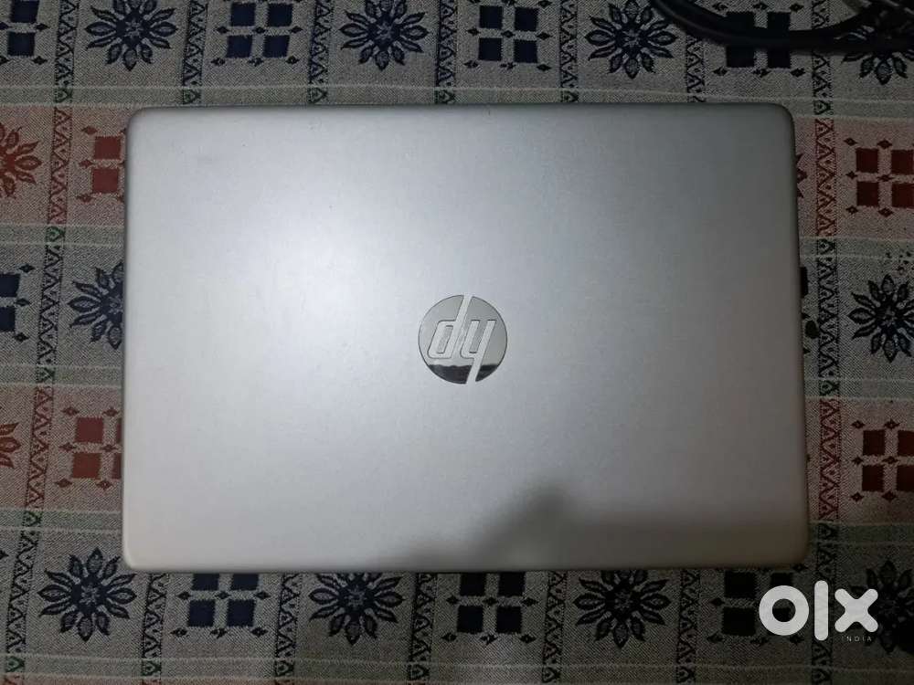 HP LAPTOP 14s
