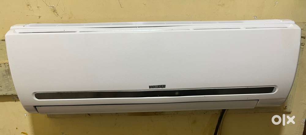 SPLIT AC GOOD CONDITION
